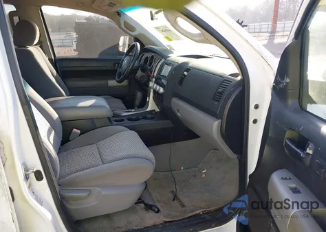 2007 Toyota Tundra Sr5 5.7L V8 z USA, uszkodzony, nr VIN 5TFSV54177X003490